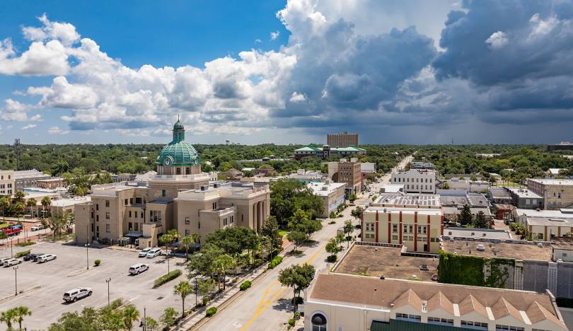 DeLand, FL